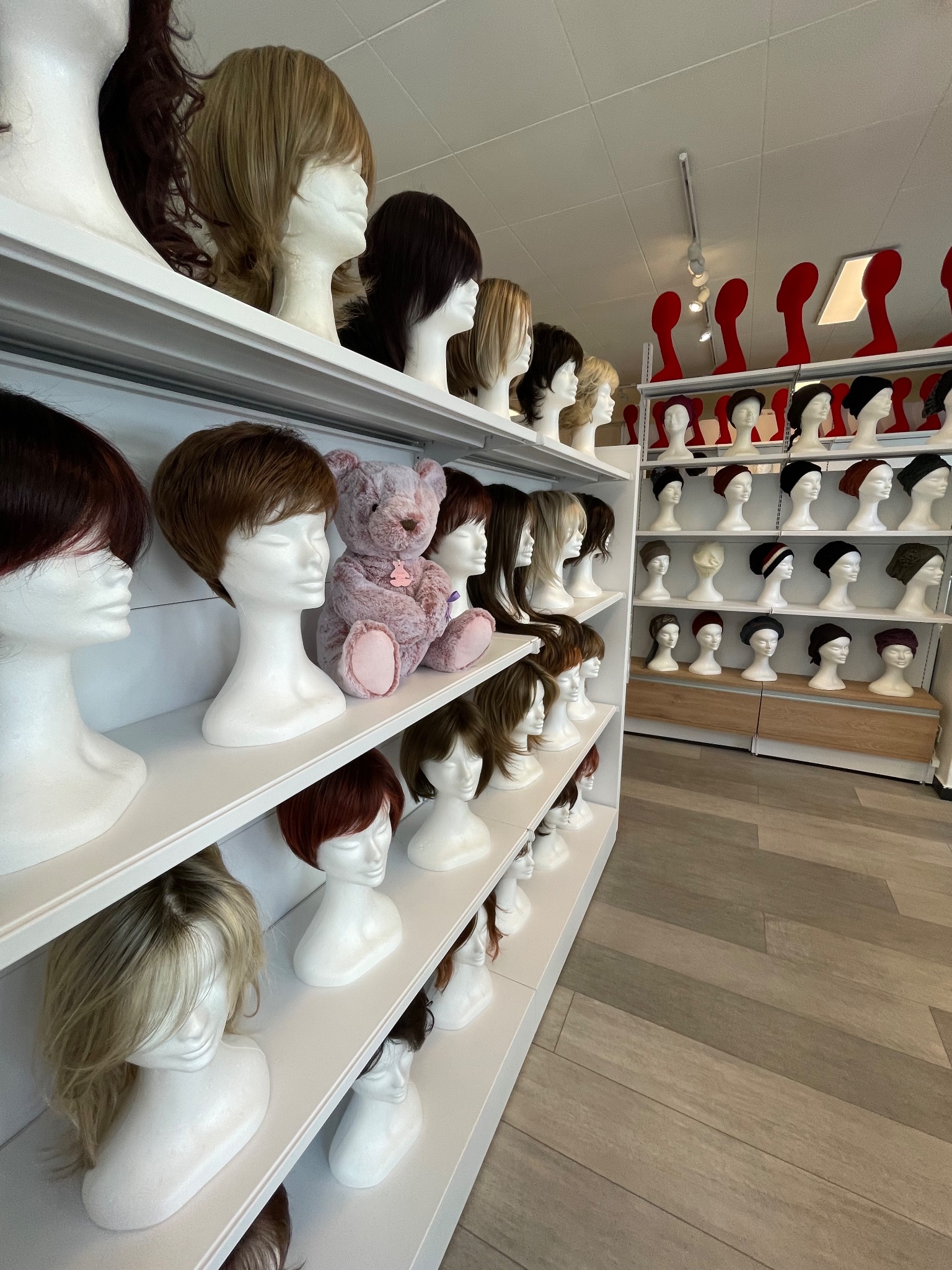 Perruques Michel Stephane Antille Genève