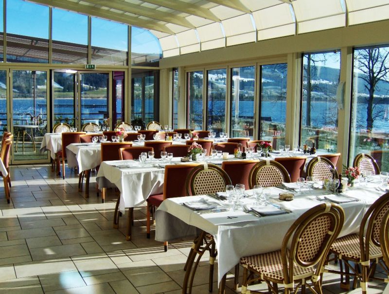 Hôtel-restaurant Bellevue le Rocheray