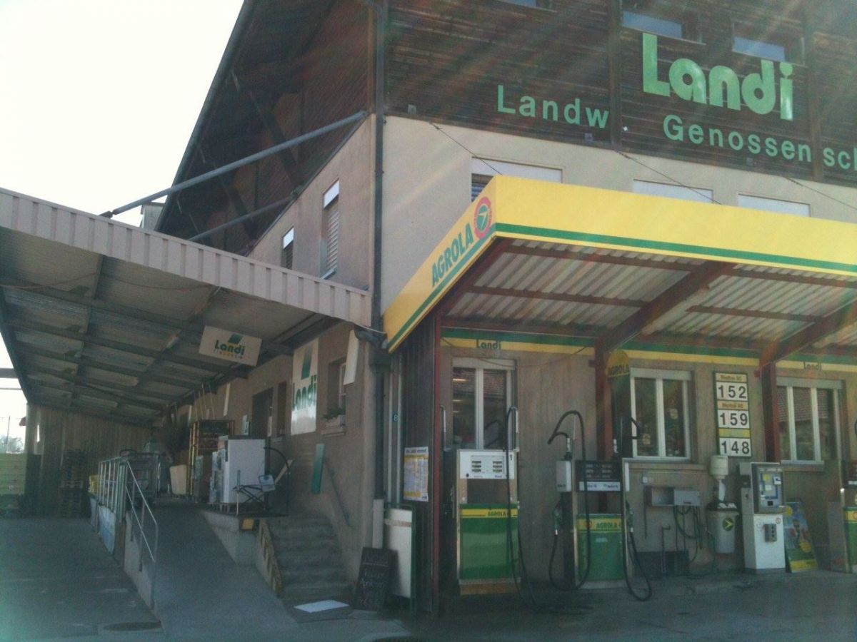 LANDI Laden Niederscherli - Schwarzwasser